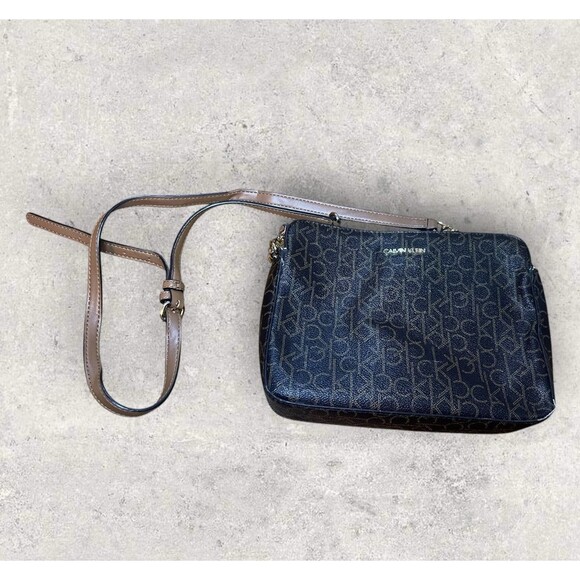 Calvin Klein Faux Leather Mongogram Crossbody Purse With Wallet - Picture 1 of 7